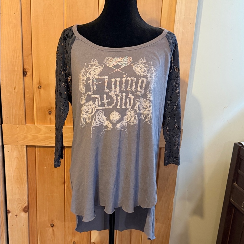 We The Free Gray Lace Sleeve Women's Top